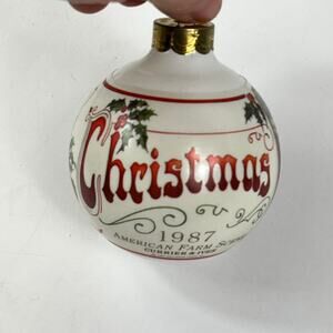 Hallmark Keepsake Ornament Currier And Ives American Farm Scene 1987 Boxed